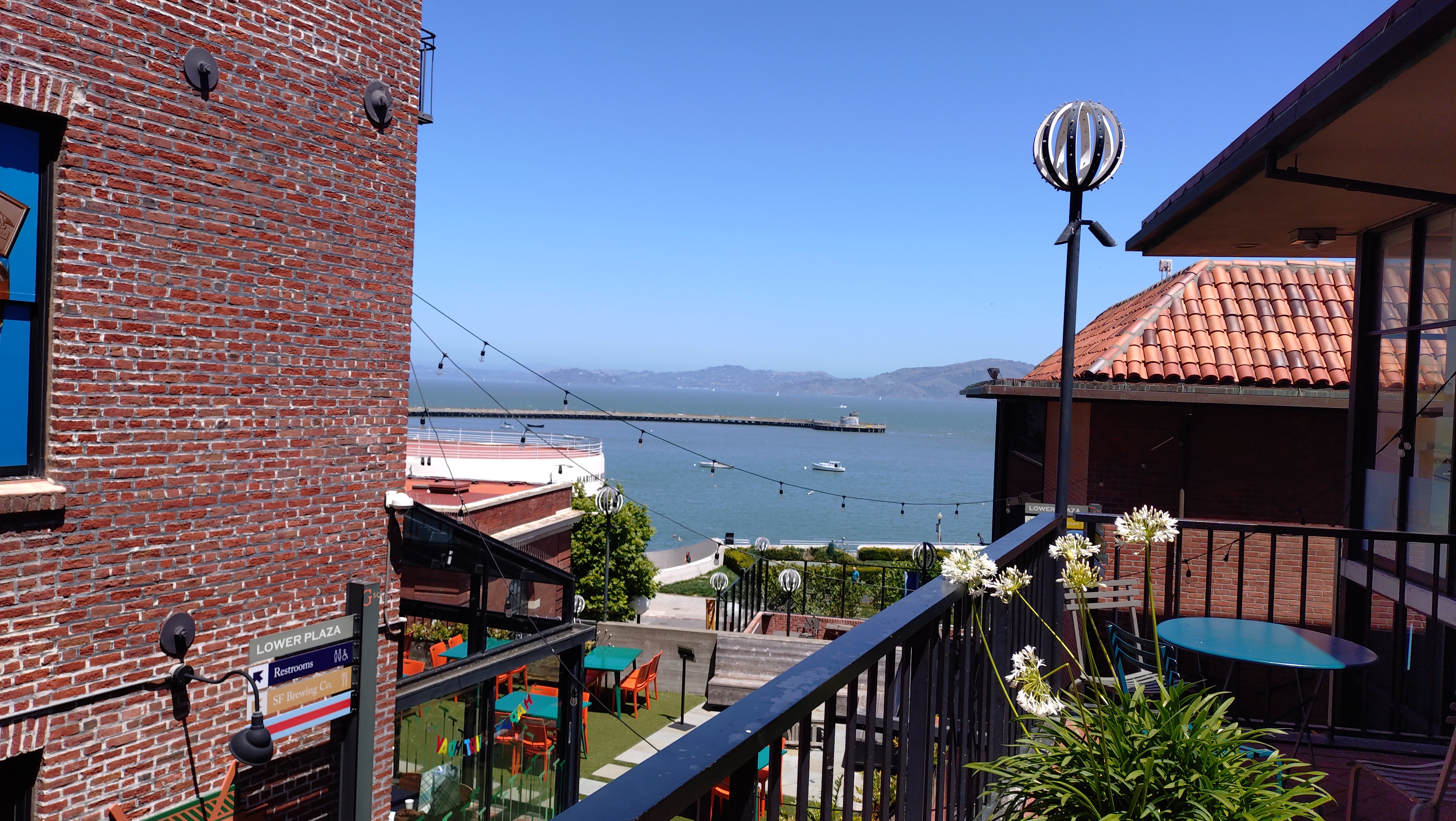 (2026-05-31) Ghirardelli 巧克力廣場一角。