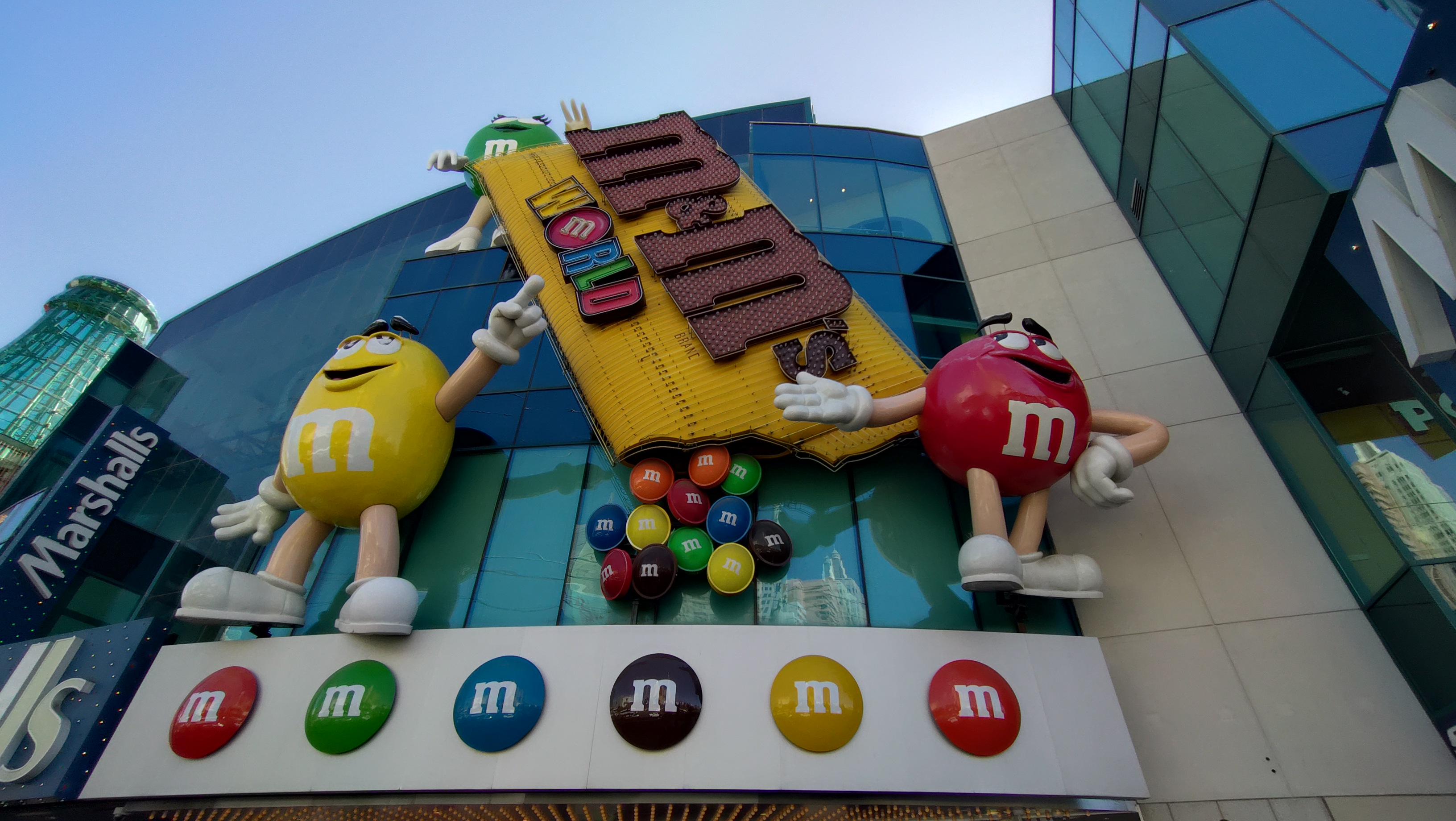 (2026-05-28) M&M 巧克力旗艦店。