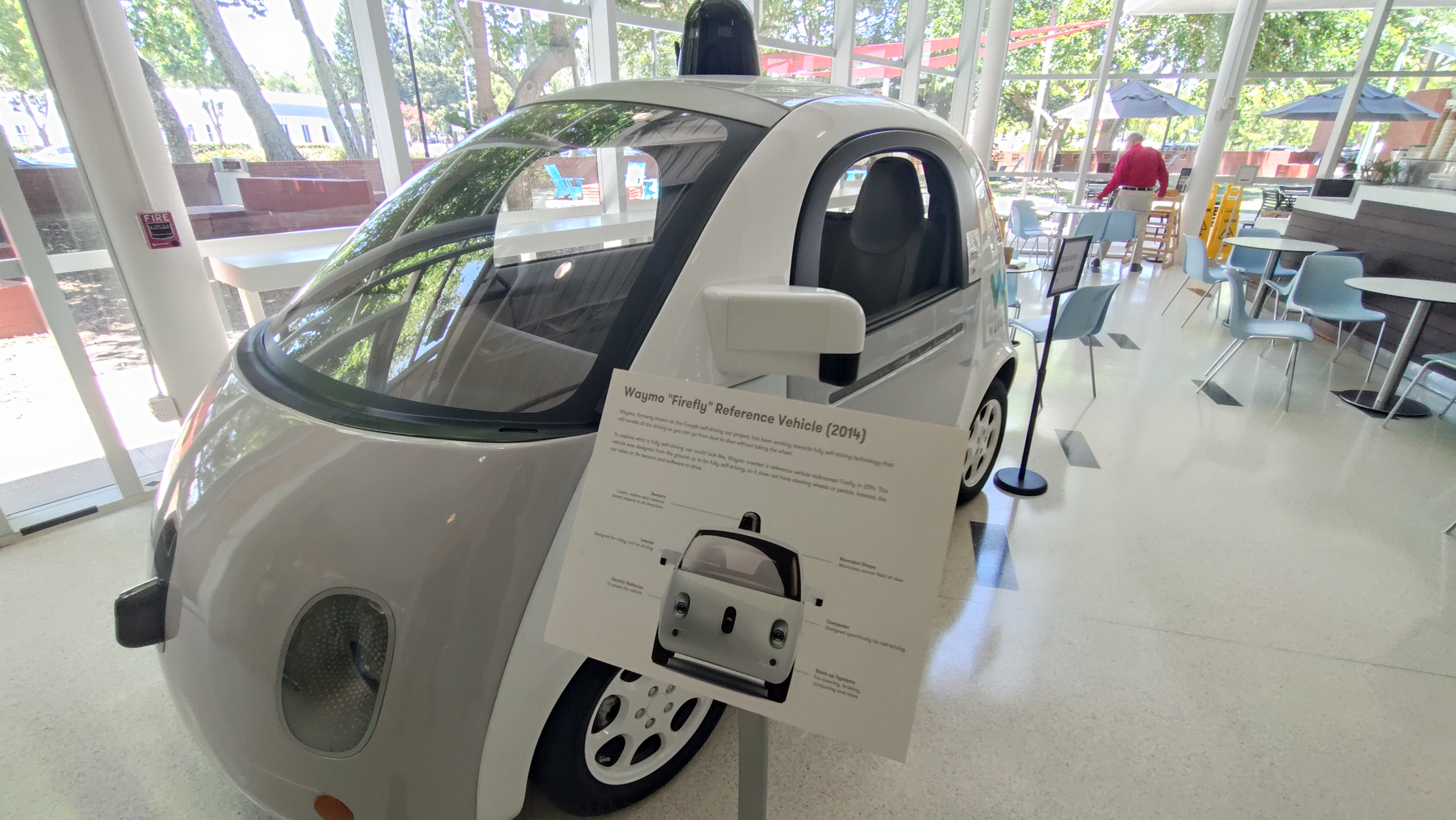 (2026-05-30) 早期的無人車，2014 年就已經有了。