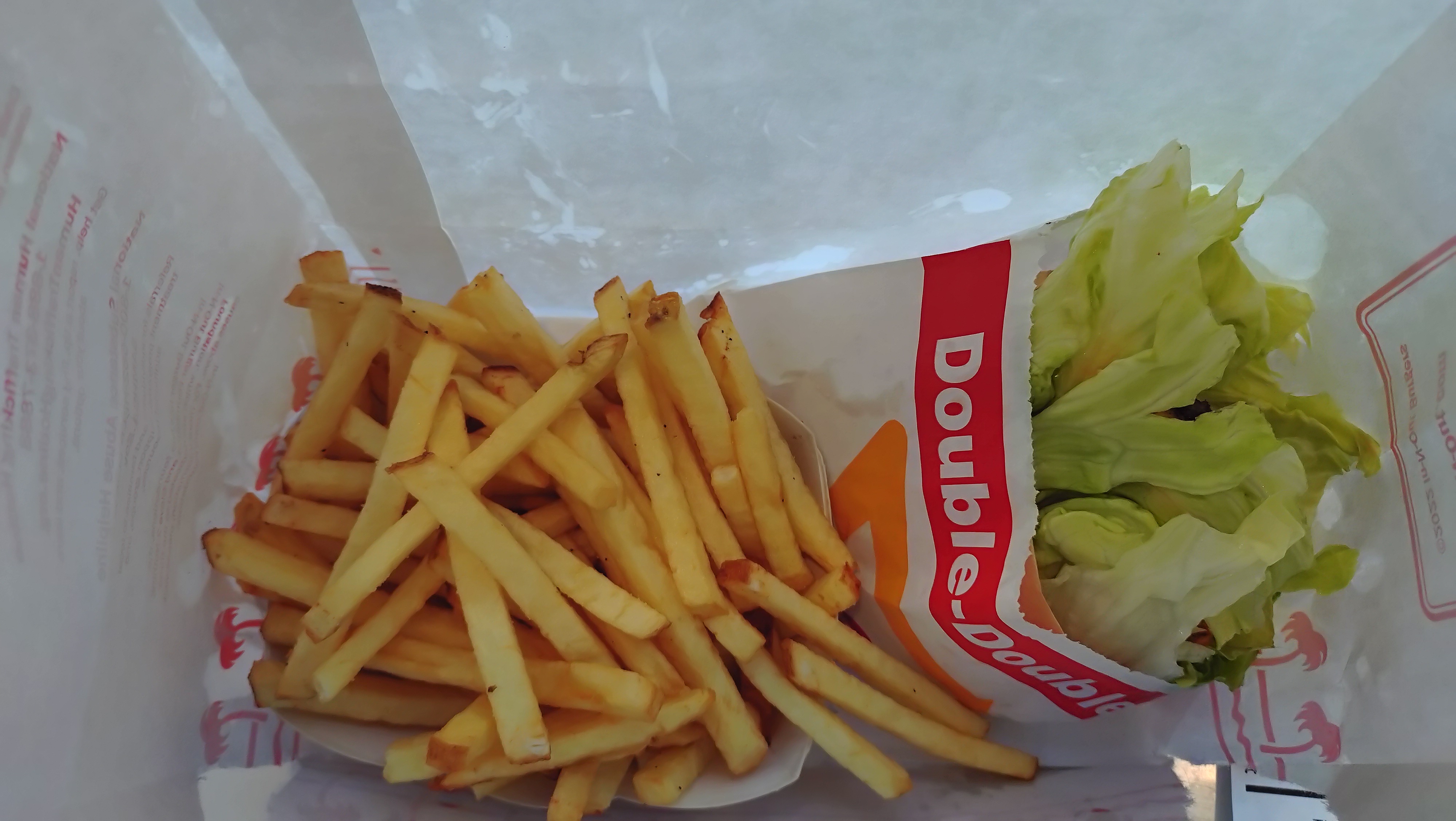 (2026-06-03) 我的餐，在 In-N-Out 的 Protein Style 可以讓店員幫你把麵包換成生菜。