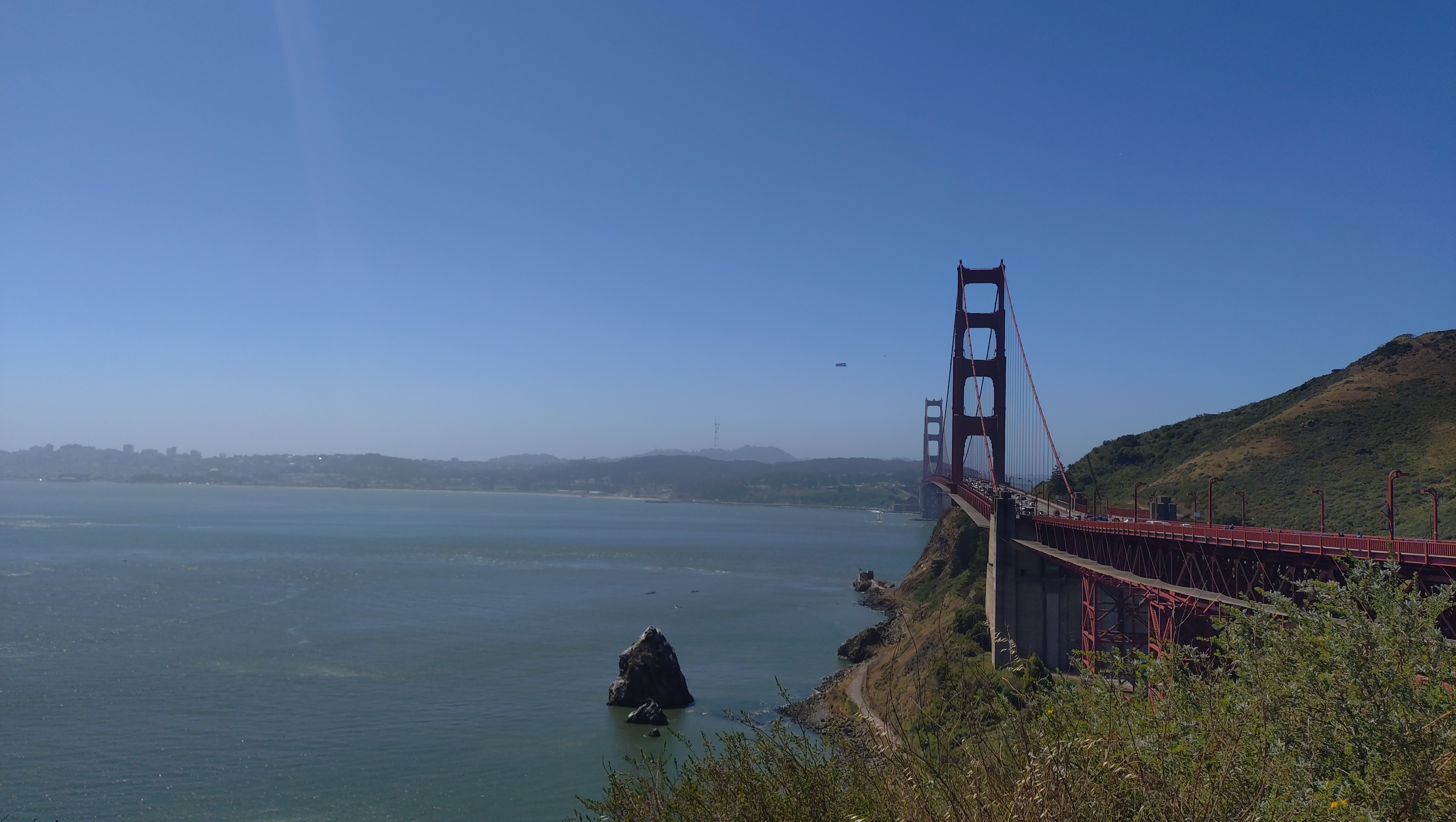 (2026-05-31) San Francisco 的金門大橋（Golden Gate Bridge）。我都直接跟我朋友說「這是世界奇觀」，因為舊金山的金門大橋，在遊戲《文明 VI》中是一個世界奇觀。